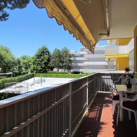 Сasa de vacaciones Cozy Flat For Families In With 12 Pools - Tennis- Childrens Play Area Bibione