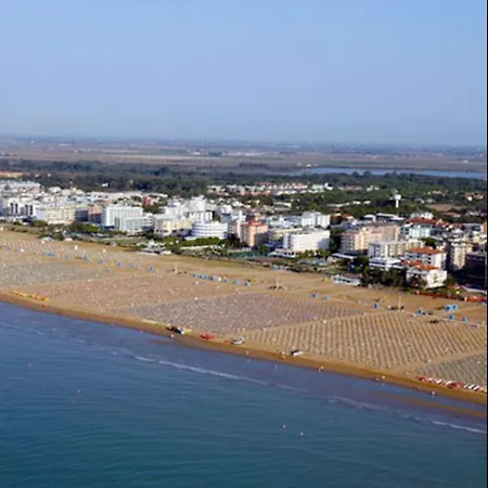 Сasa de vacaciones Cozy Flat For Families In With 12 Pools - Tennis- Childrens Play Area *